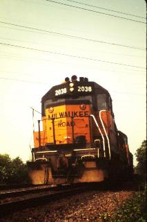 Milwaukee Road GP40 #2038