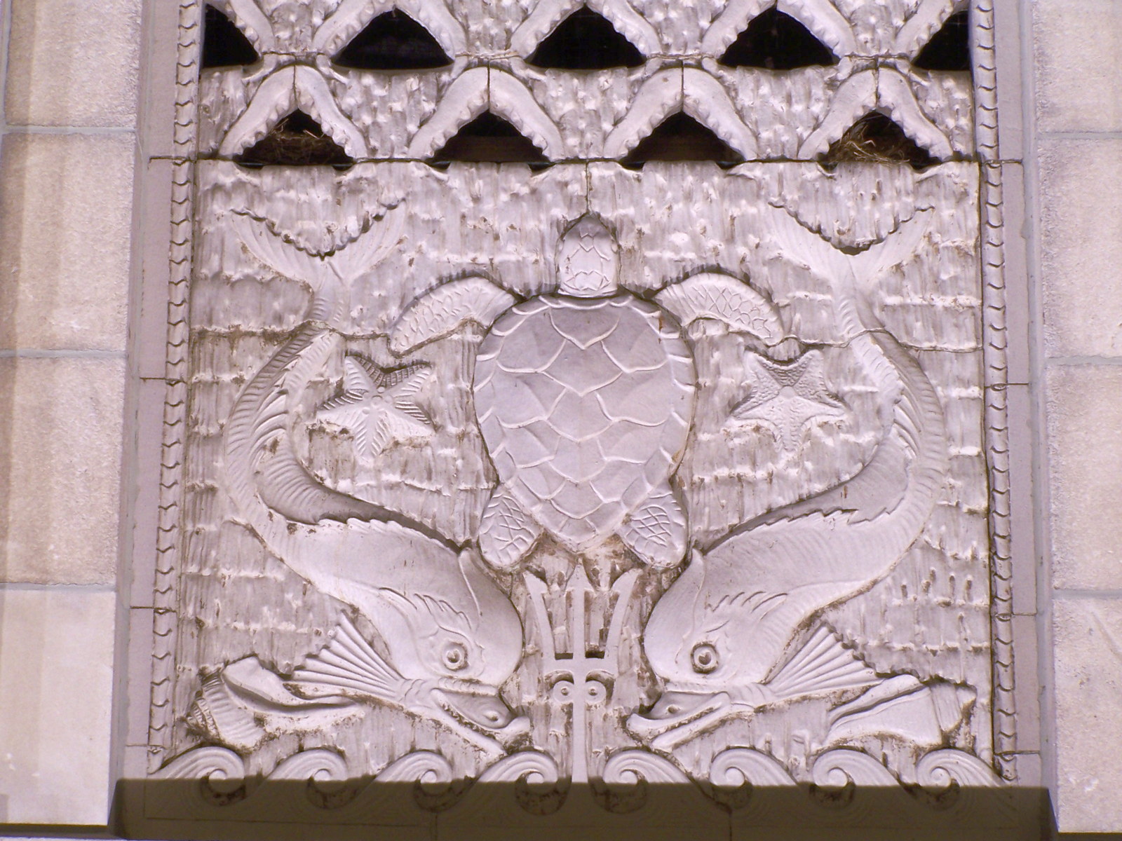 Shedd Aquarium bas relief